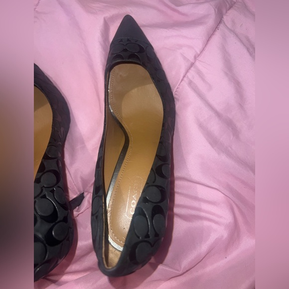 Coach Leather / like swade very pretty soft pointed toe heels!!!🖤😍 size 9.5 - Picture 15 of 16